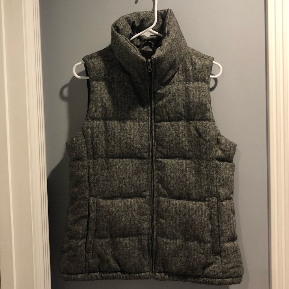 OLD NAVY WOMEN’S VEST